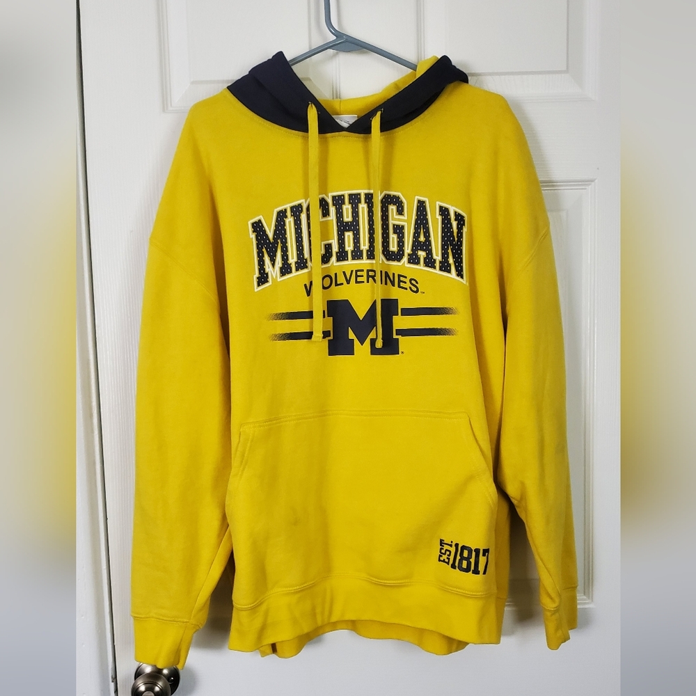 University of Michigan Sweatshirt